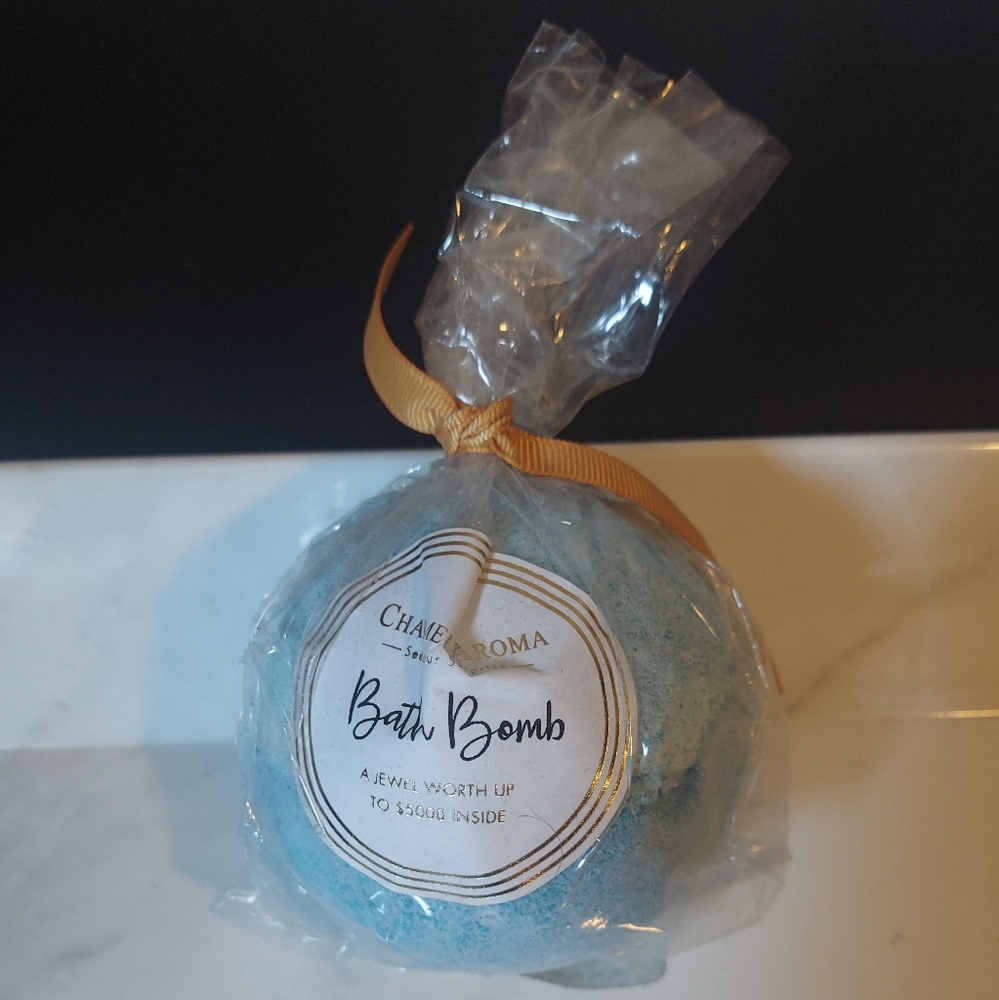🆕️ Charmed Aroma Blue Bath Bomb - Picture 4 of 6